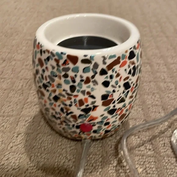 Pink Zebra Multicolor Terrazzo Wax Warmer - Picture 6 of 6